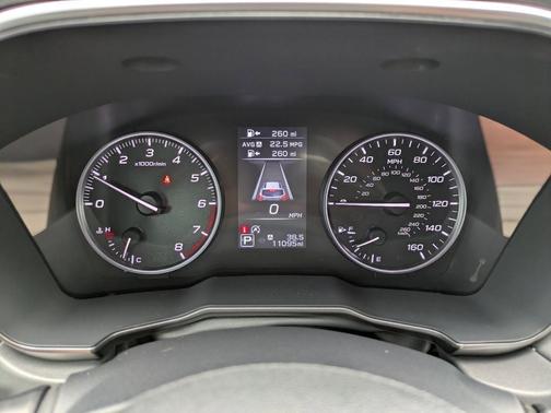 Crystal White Pearl 2024 Subaru Outback Onyx Edition