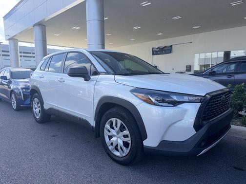 Wind Chill Pearl 2023 Toyota Corolla Cross L