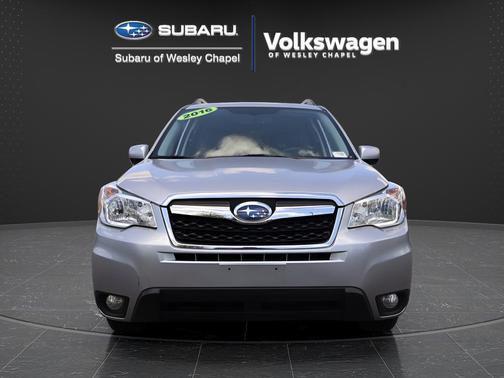 Ice Silver Metallic 2016 Subaru Forester 2.5i Limited