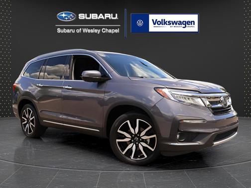 Modern Steel Metallic 2021 Honda Pilot Touring 8-Passenger