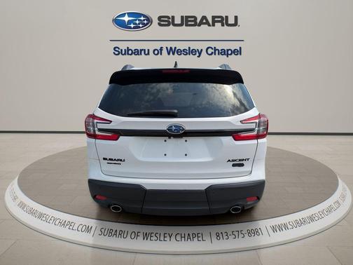Crystal White Pearl 2026 Subaru Ascent Onyx Edition Touring