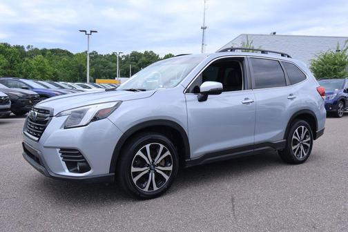 Ice Silver Metallic 2023 Subaru Forester Limited