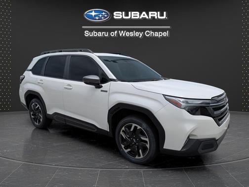 Crystal White Pearl 2026 Subaru Forester Limited