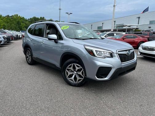 Ice Silver Metallic 2020 Subaru Forester Premium