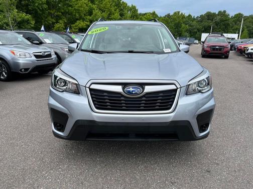 Ice Silver Metallic 2020 Subaru Forester Premium