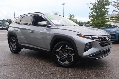 Shimmering Silver 2022 Hyundai TUCSON Hybrid Limited