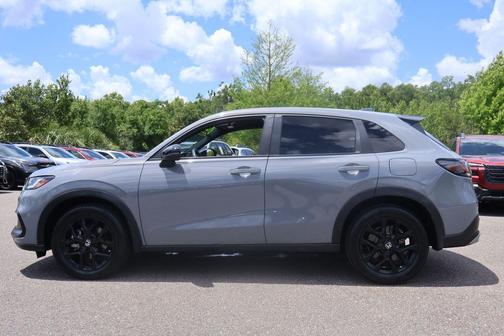 Urban Gray Pearl 2023 Honda HR-V Sport