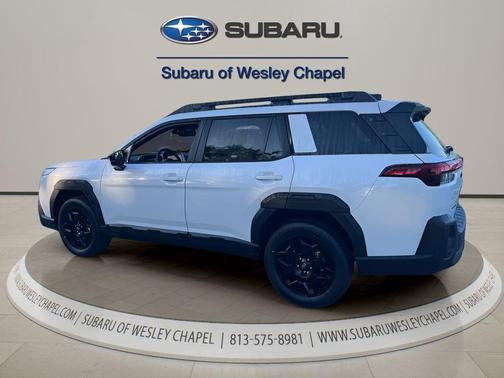 Crystal White Pearl 2026 Subaru Outback Limited