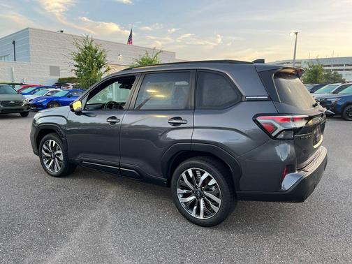 Magnetite Gray Metallic 2026 Subaru Forester Touring