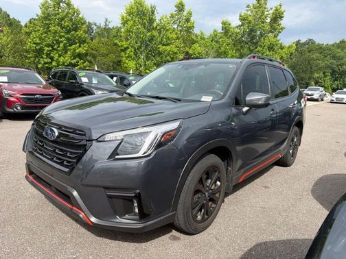 Magnetite Gray Metallic 2024 Subaru Forester Sport