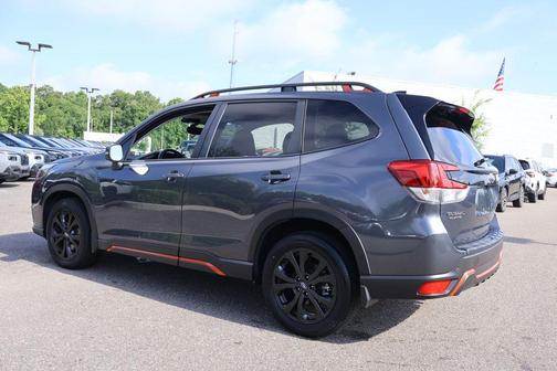 Magnetite Gray Metallic 2024 Subaru Forester Sport