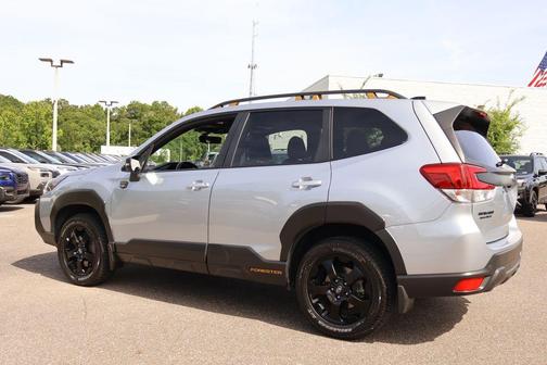Ice Silver Metallic 2024 Subaru Forester Wilderness