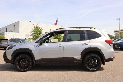 Ice Silver Metallic 2024 Subaru Forester Wilderness