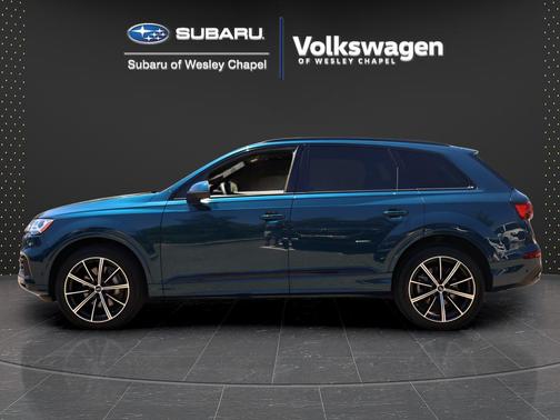 Galaxy Blue Metallic 2021 Audi Q7 55 Premium Plus