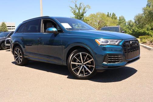 Galaxy Blue Metallic 2021 Audi Q7 55 Premium Plus