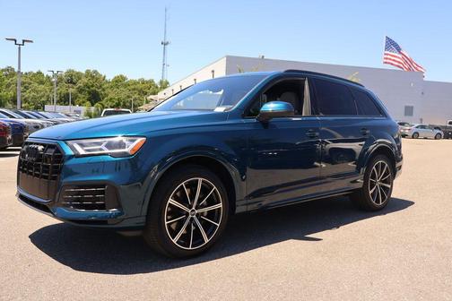 Galaxy Blue Metallic 2021 Audi Q7 55 Premium Plus