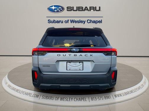 Ice Silver Metallic 2026 Subaru Outback Touring XT