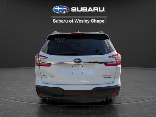 Crystal White Pearl 2025 Subaru Ascent Limited