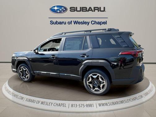 Crystal Black Silica 2026 Subaru Outback Touring