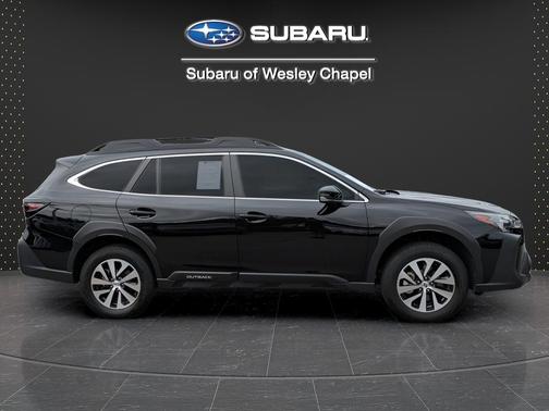 Crystal Black Silica 2025 Subaru Outback Premium