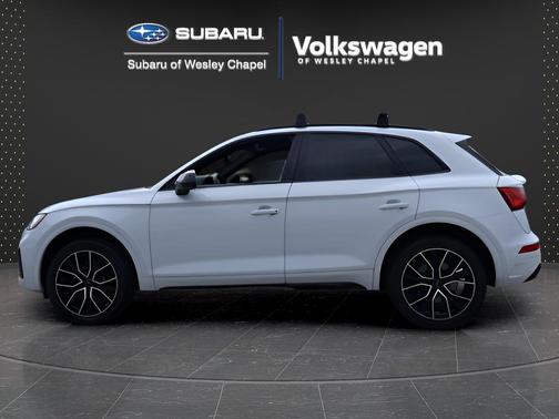 Glacier White Metallic 2023 Audi SQ5 3.0T Premium Plus