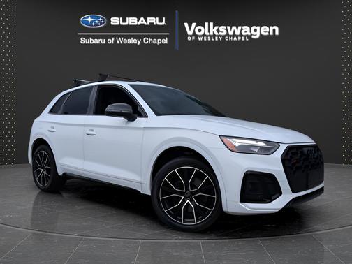 Glacier White Metallic 2023 Audi SQ5 3.0T Premium Plus