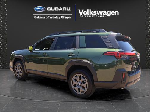 Deep Emerald Green 2026 Subaru Outback Premium
