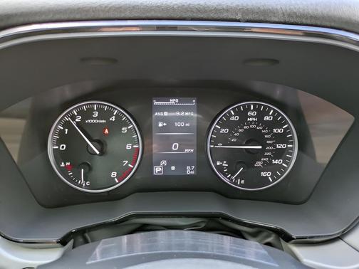 Crystal White Pearl 2025 Subaru Outback Premium