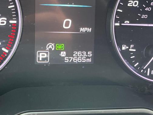 Crystal White Pearl 2020 Subaru Outback Touring XT