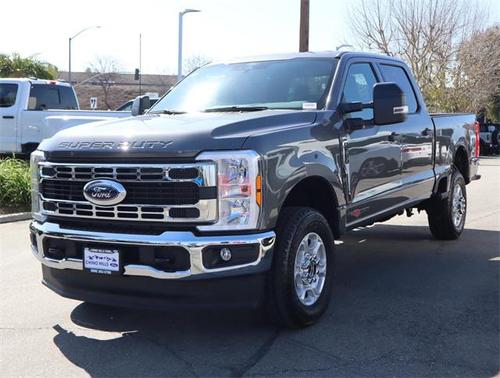 2025 Ford F-250 XLT