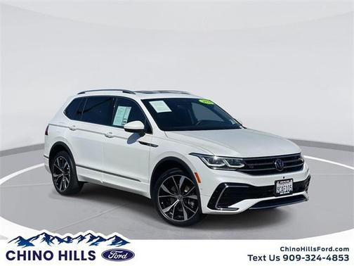 2022 Volkswagen Tiguan 2.0T SEL R-Line 4MOTION
