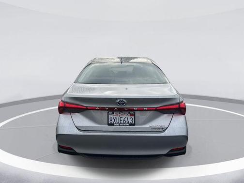 2021 Toyota Avalon Hybrid Limited