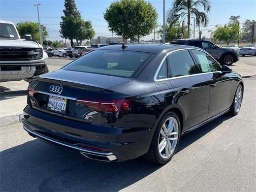2023 Audi A4 45 S line Premium