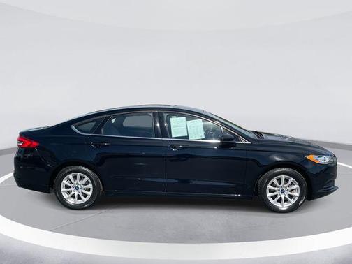 2017 Ford Fusion S