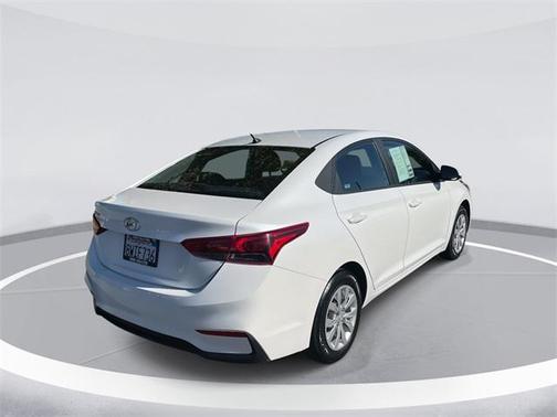 2021 Hyundai Accent SE