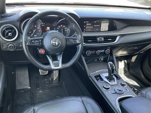 2022 Alfa Romeo Stelvio Ti