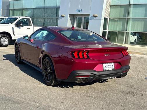 2025 Ford Mustang GT Premium
