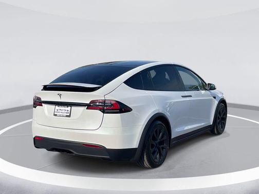Pearl White Multi-Coat 2023 Tesla Model X Standard Range