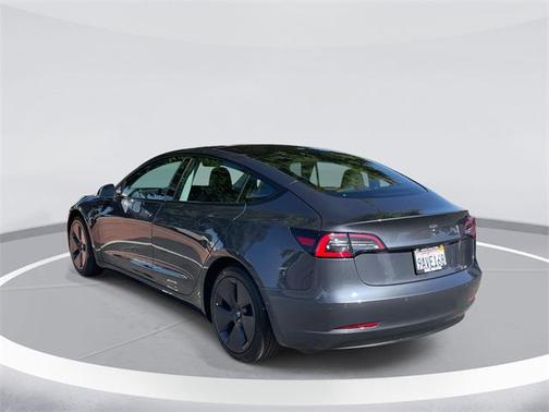 2022 Tesla Model 3 Standard Range