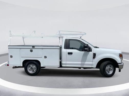 Oxford White 2022 Ford F-250 XL