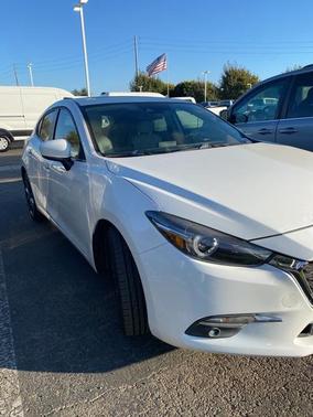 2018 Mazda Mazda3 Grand Touring