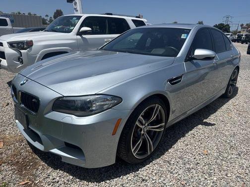 Silverstone Metallic 2014 BMW M5 Base