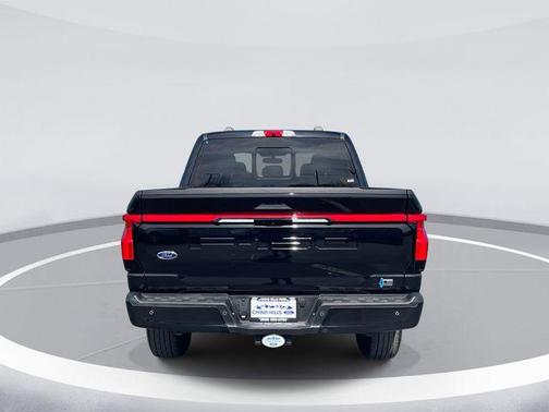 2022 Ford F-150 Lightning LARIAT