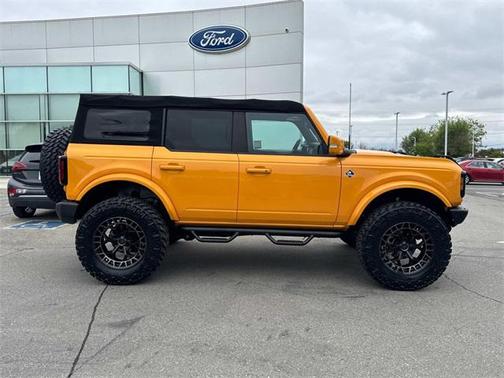 2022 Ford Bronco Outer Banks
