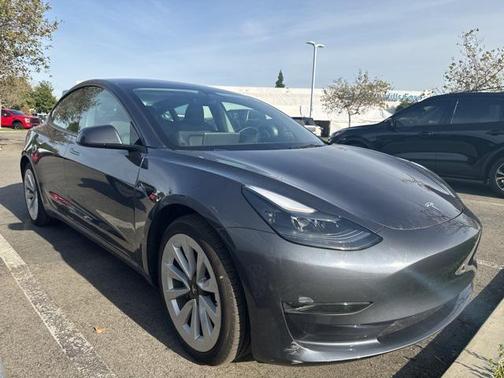 2023 Tesla Model 3 Standard Range
