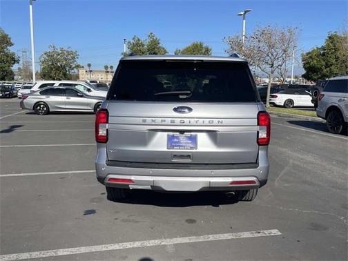 2022 Ford Expedition XLT