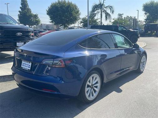 2022 Tesla Model 3 Standard Range