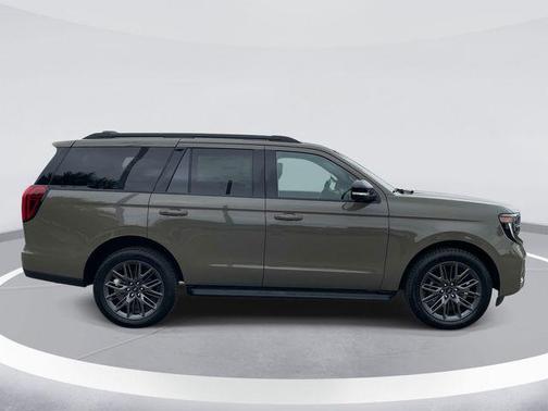 Gray 2026 Ford Expedition Platinum