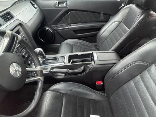 2014 Ford Mustang V6 Premium