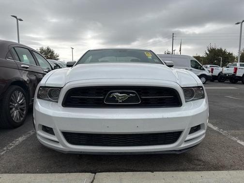 2014 Ford Mustang V6 Premium